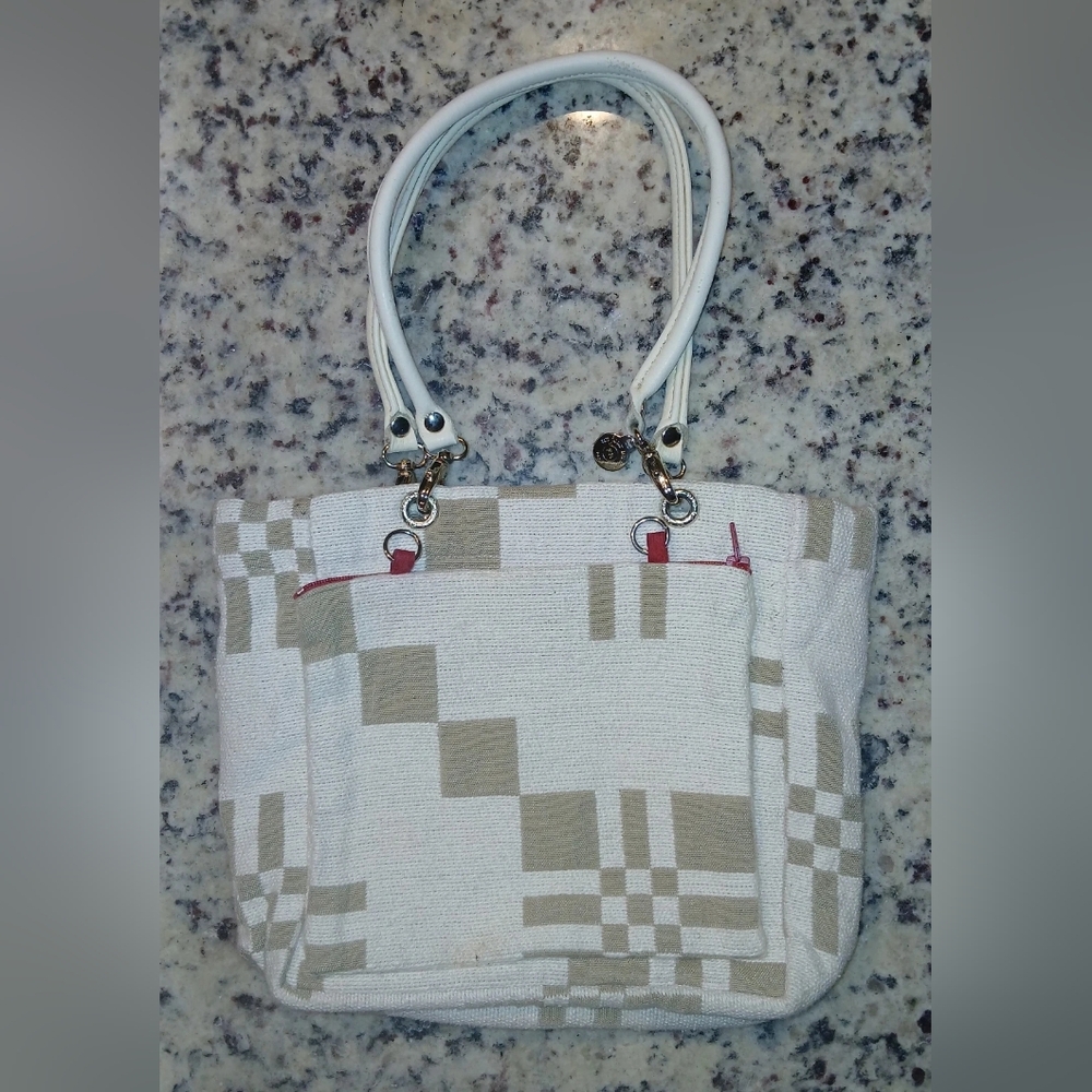 UN JOUR UN SAC WOOL TOTE WITH POUCH